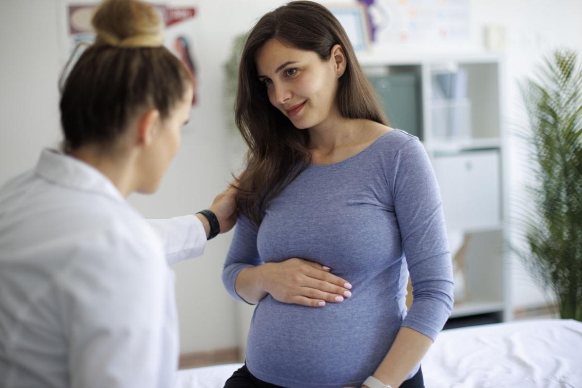 Pregnant woman in doctor's appointment