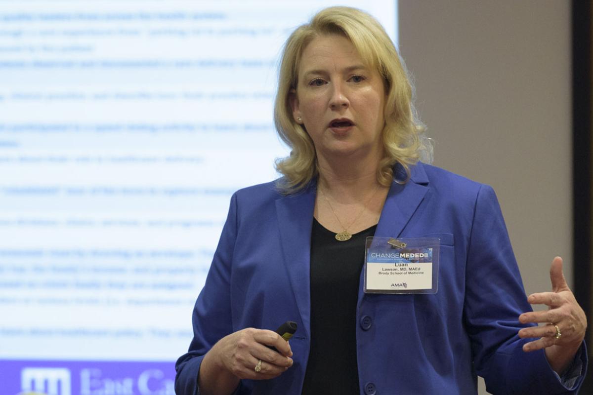 Luan Lawson, MD